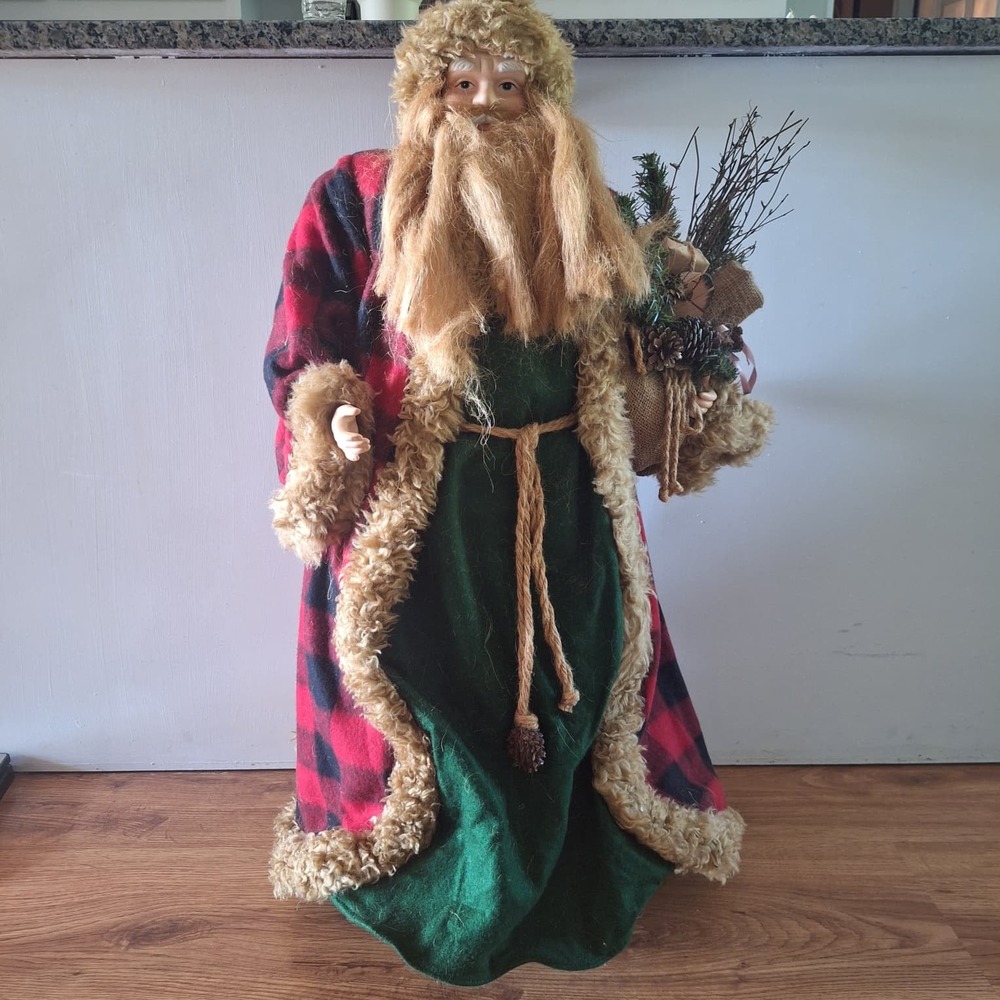 Vintage Rustic Santa Claus Figure 36 Inch Buffalo Plaid Father Christmas Decor